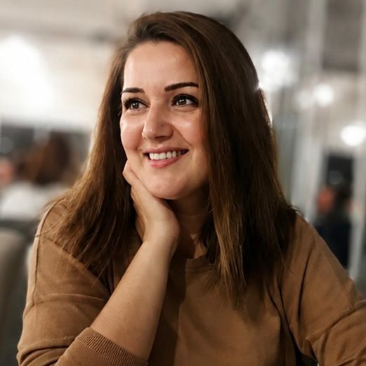 Özlem KÖKER